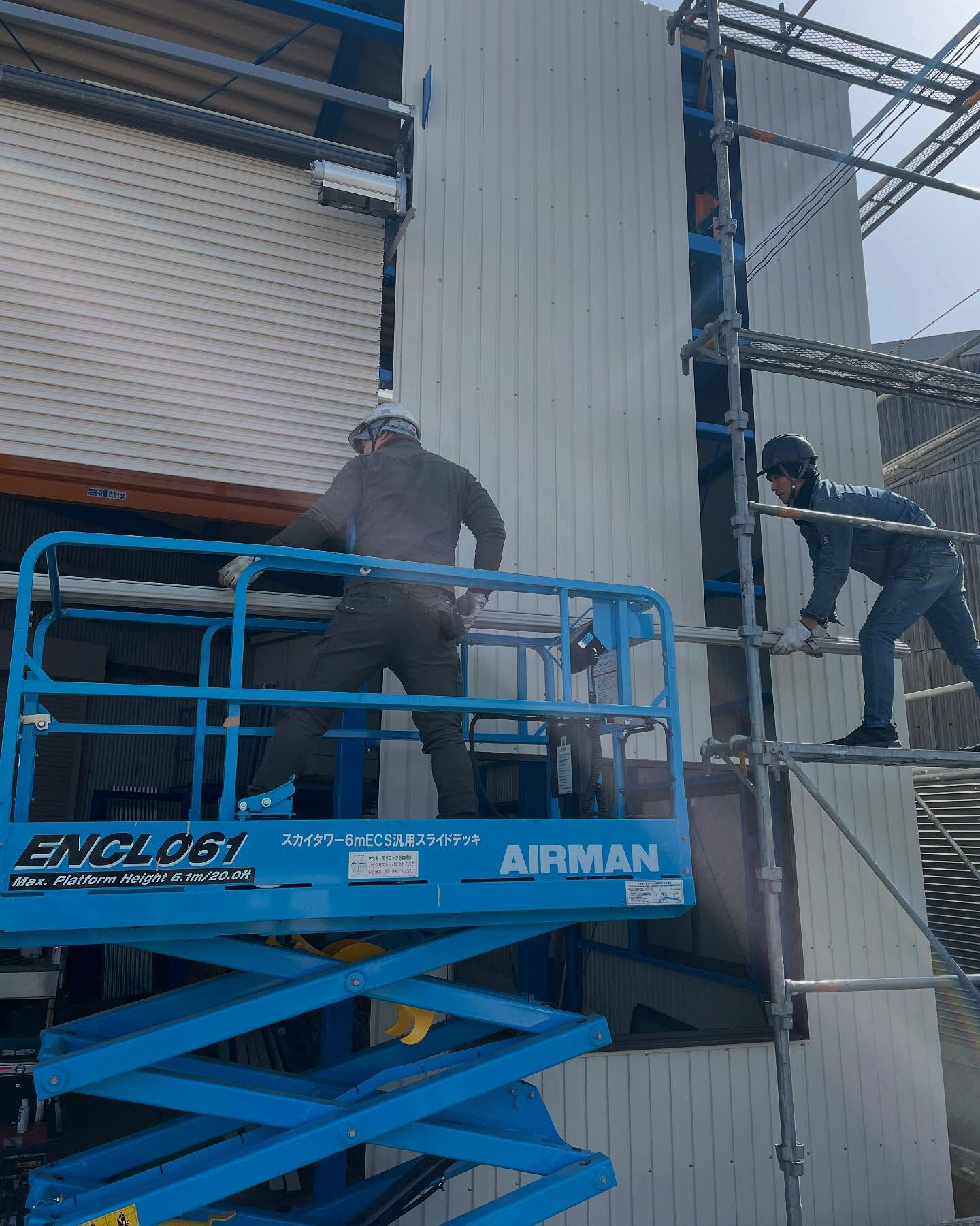 名古屋市南区で電動シャッターの取り付けをさせて頂きました