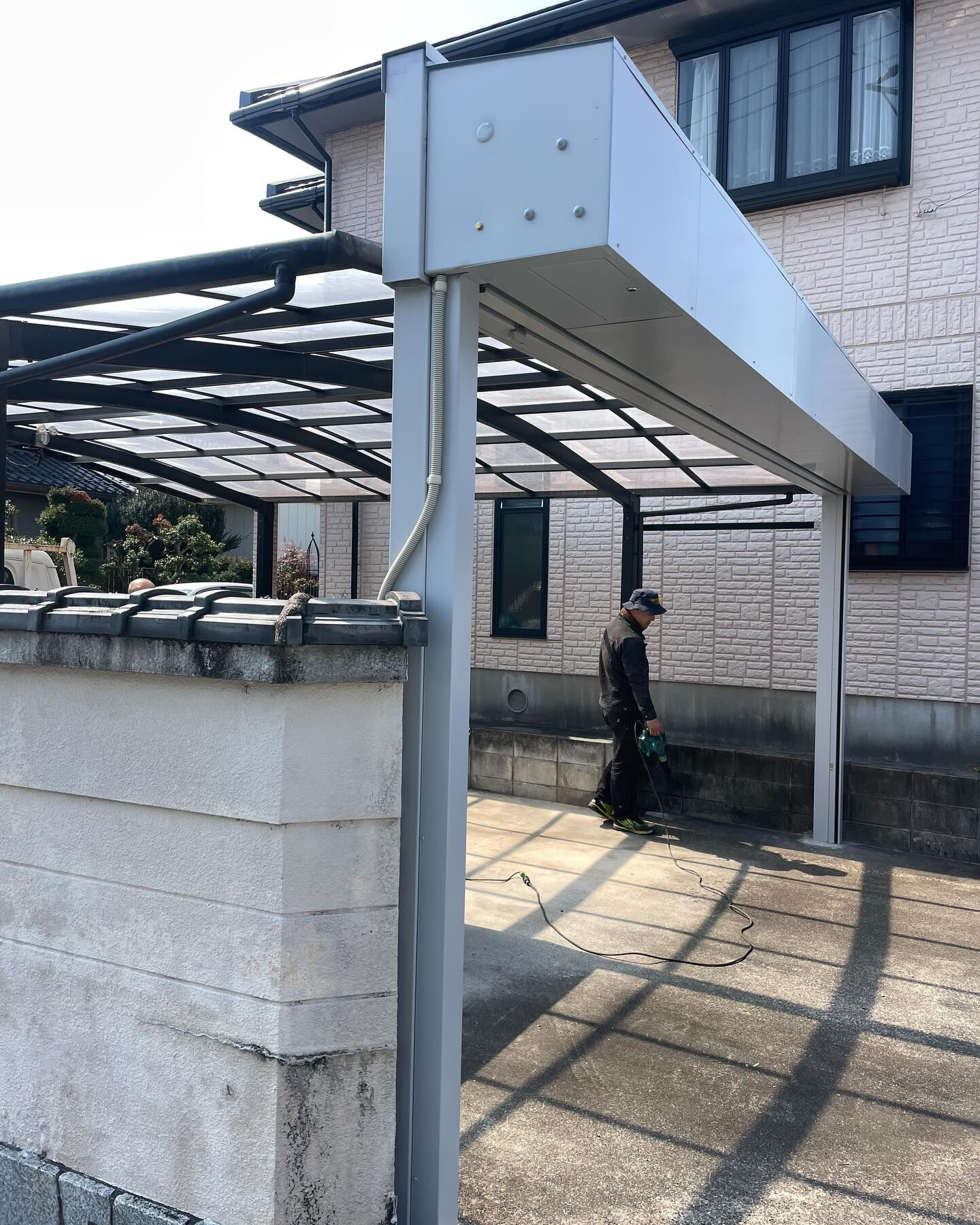 お車の防犯対策に力を入れたいと、お客様のご要望にお応えし、2
