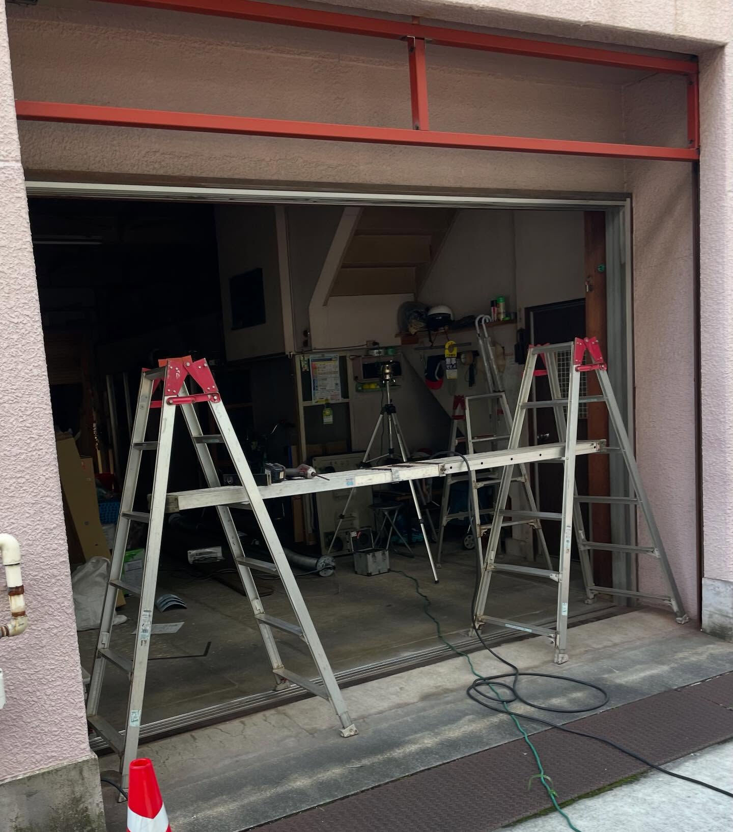 電動シャッターの取付を行わせていただきました🚪✨
