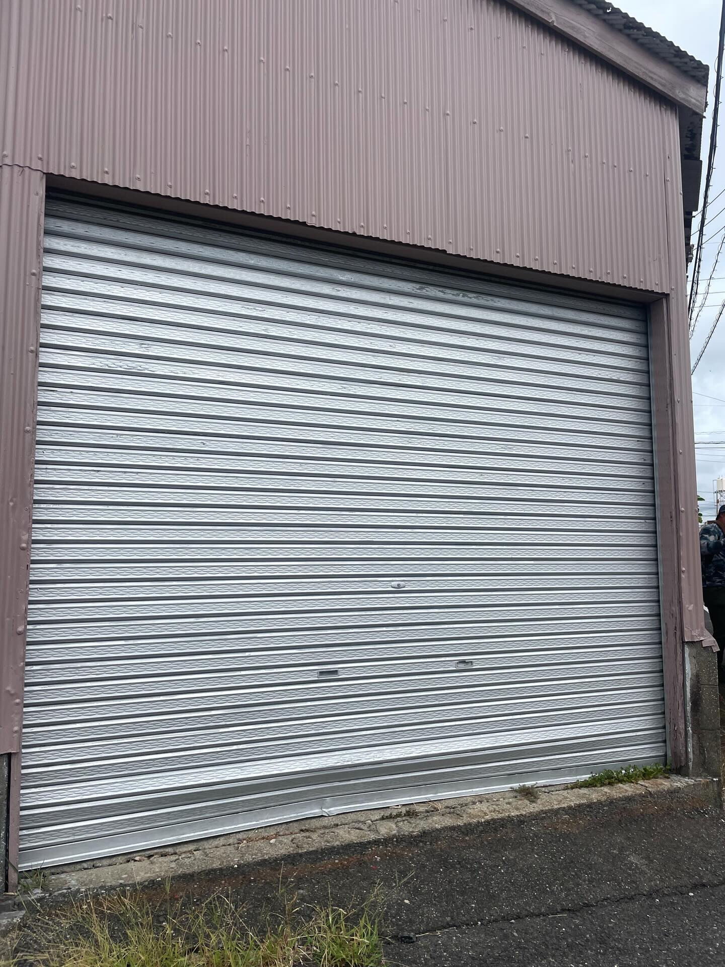 手動シャッターを取替させていただきました！